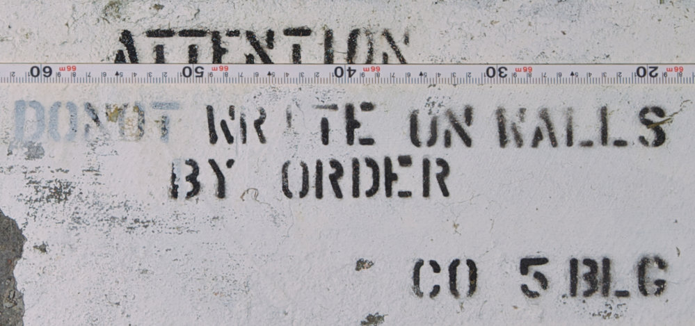 ATTENTION DO NOT WRITE ON WALLS BY ORDER C05 BLG