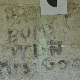 ?? BUMS WI?? M? GOD