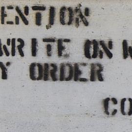 ATTENTION DO NOT WRITE ON WALLS BY ORDER C05 BLG