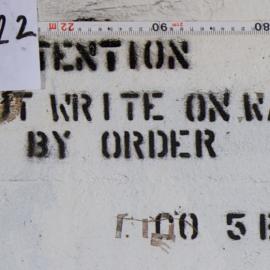 ATTENTION DO NOT WRITE ON WALLS BY ORDER C0 5 BLG