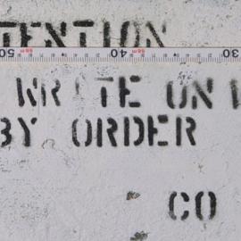 ATTENTION DO NOT WRITE ON WALLS BY ORDER C05 BLG